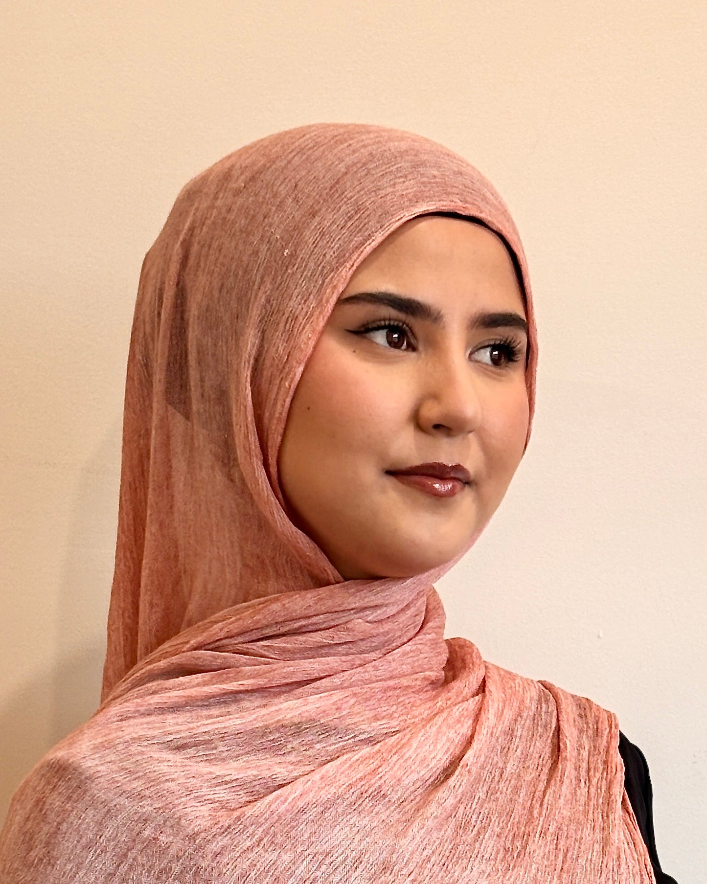Crinkle Viscose Hijab | Rosewood Blush